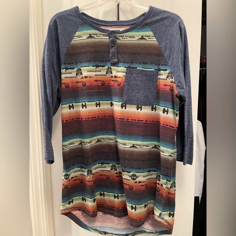 Star Wars baseball tee size medium